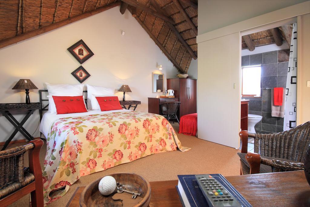 Thatchwood Country Lodge St Francis Bay Eksteriør bilde