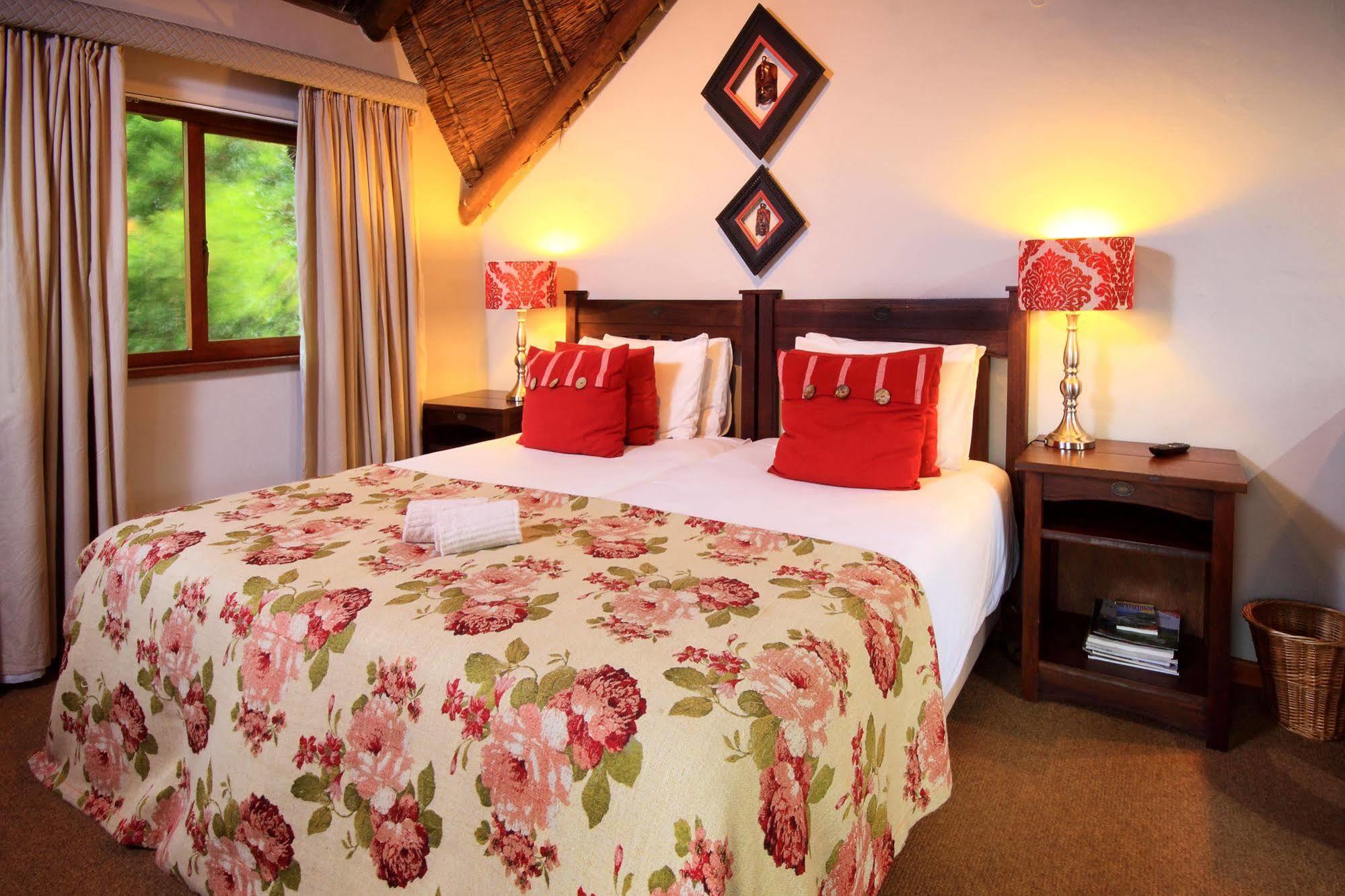 Thatchwood Country Lodge St Francis Bay Eksteriør bilde